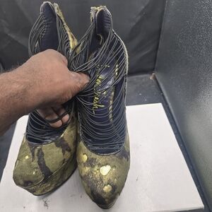 London Trash Camouflage Heels with Black Accents